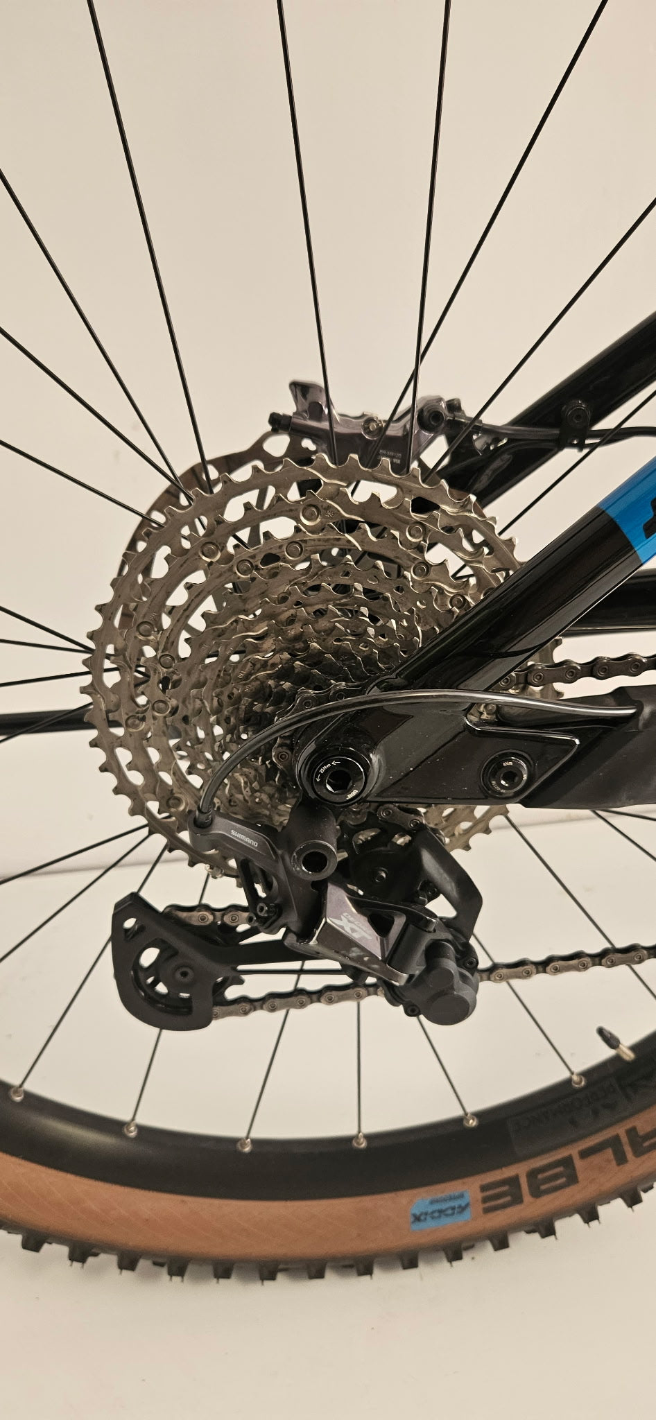 Vtt électrique Cube HPC 140 (Bosch CX) 750 w 2467 km